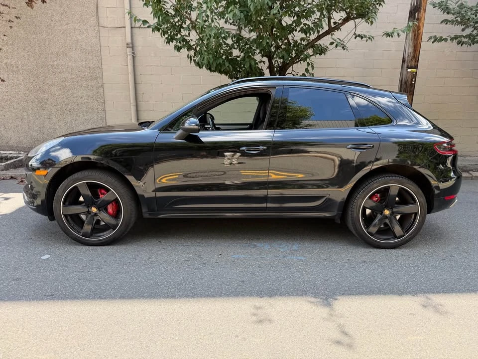 2016 Porsche Macan Turbo - Image 8 of 20