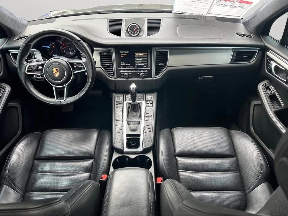 2016 Porsche Macan Turbo - Image 11 of 12