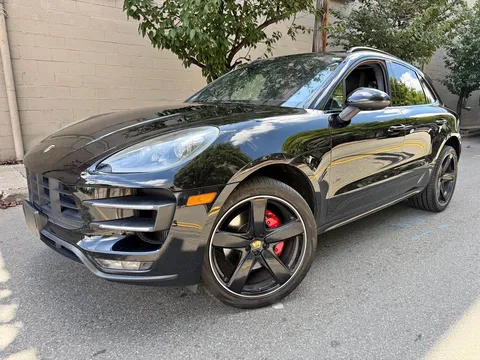 2016 Porsche Macan Turbo Sport Utility 4D