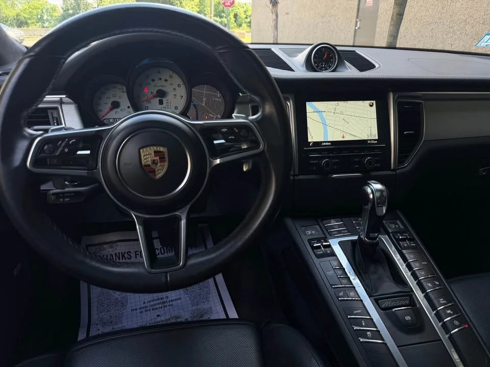 2016 Porsche Macan Turbo - Image 10 of 20