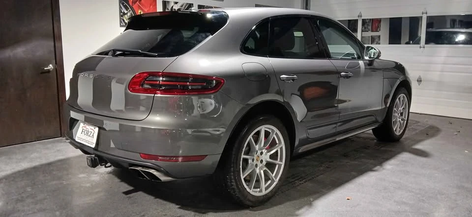 2016 Porsche Macan Turbo - Image 3 of 15