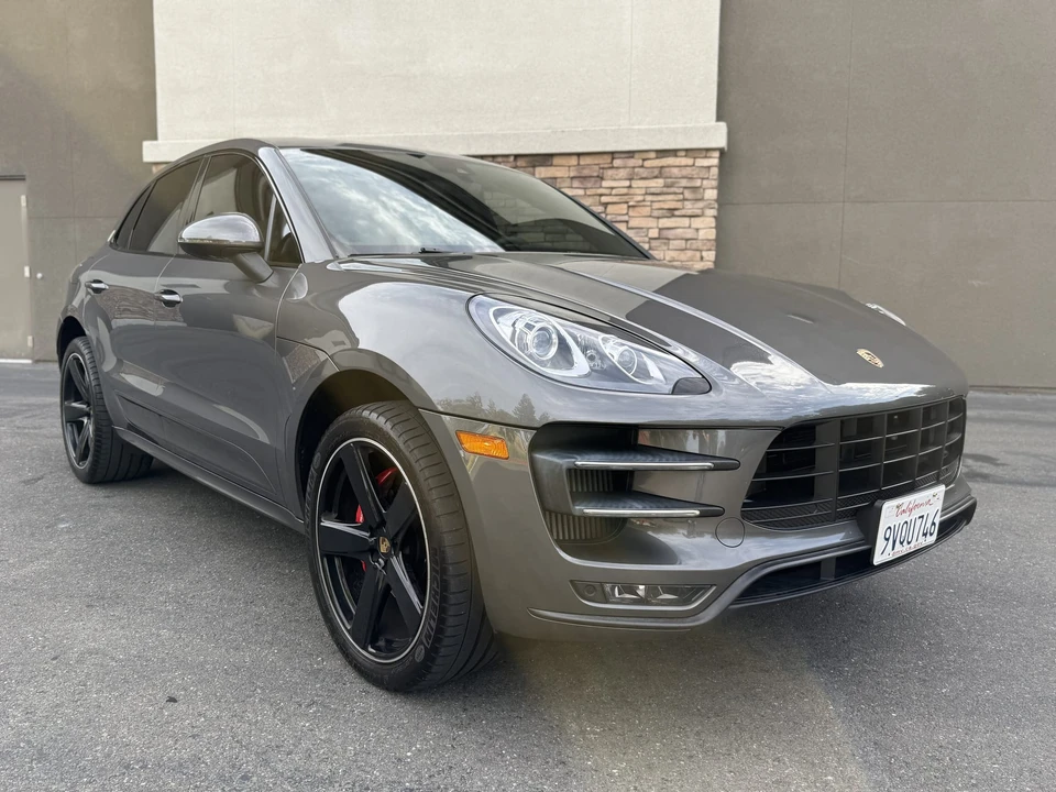 2016 Porsche Macan Turbo - Image 5 of 31