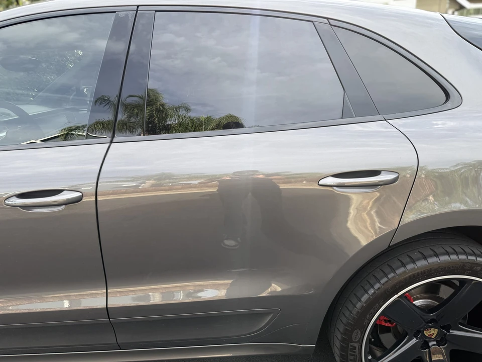 2016 Porsche Macan Turbo - Image 29 of 31