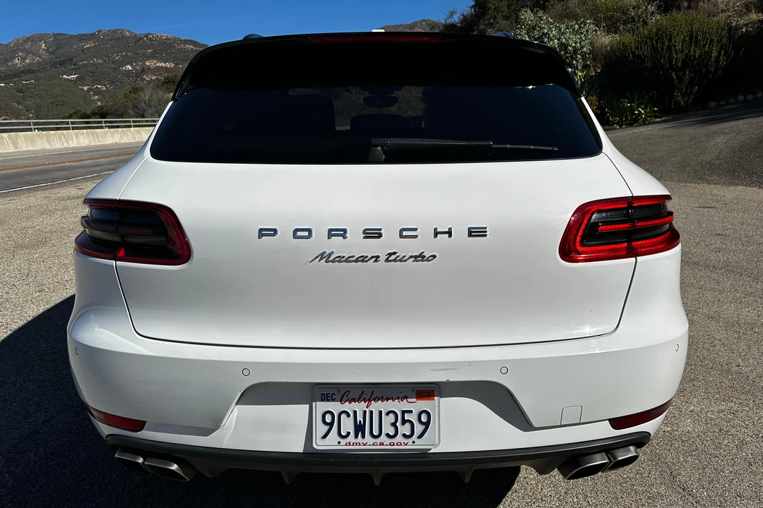 2016 Porsche Macan Turbo - Image 5 of 31