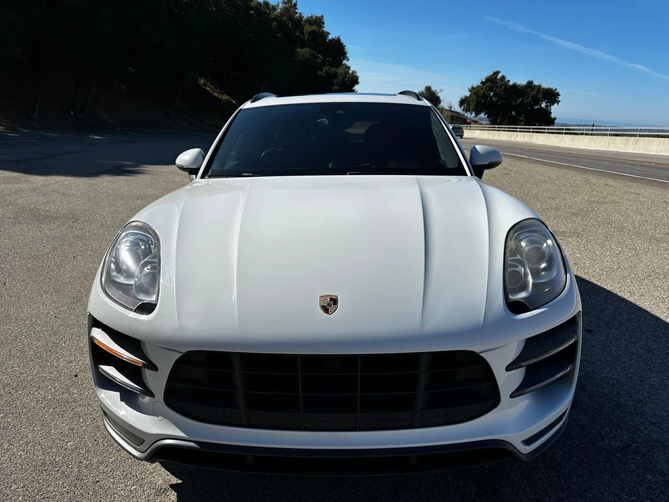 2016 Porsche Macan Turbo - Image 8 of 31