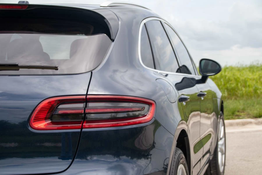 2016 Porsche Macan Turbo - Image 8 of 19