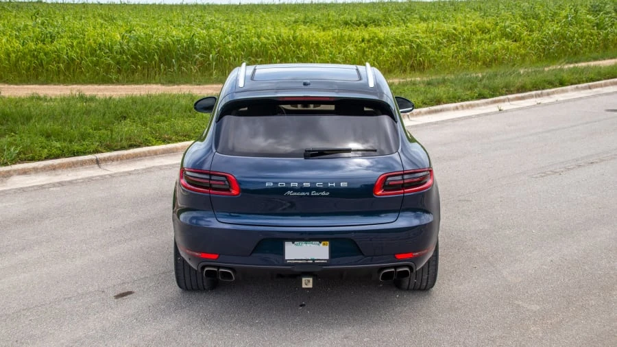 2016 Porsche Macan Turbo - Image 4 of 19