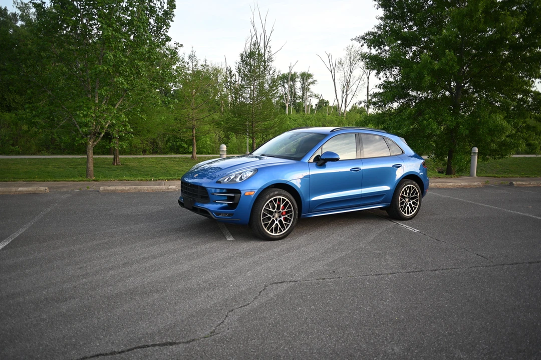 2016 Porsche Macan Turbo - Image 6 of 30