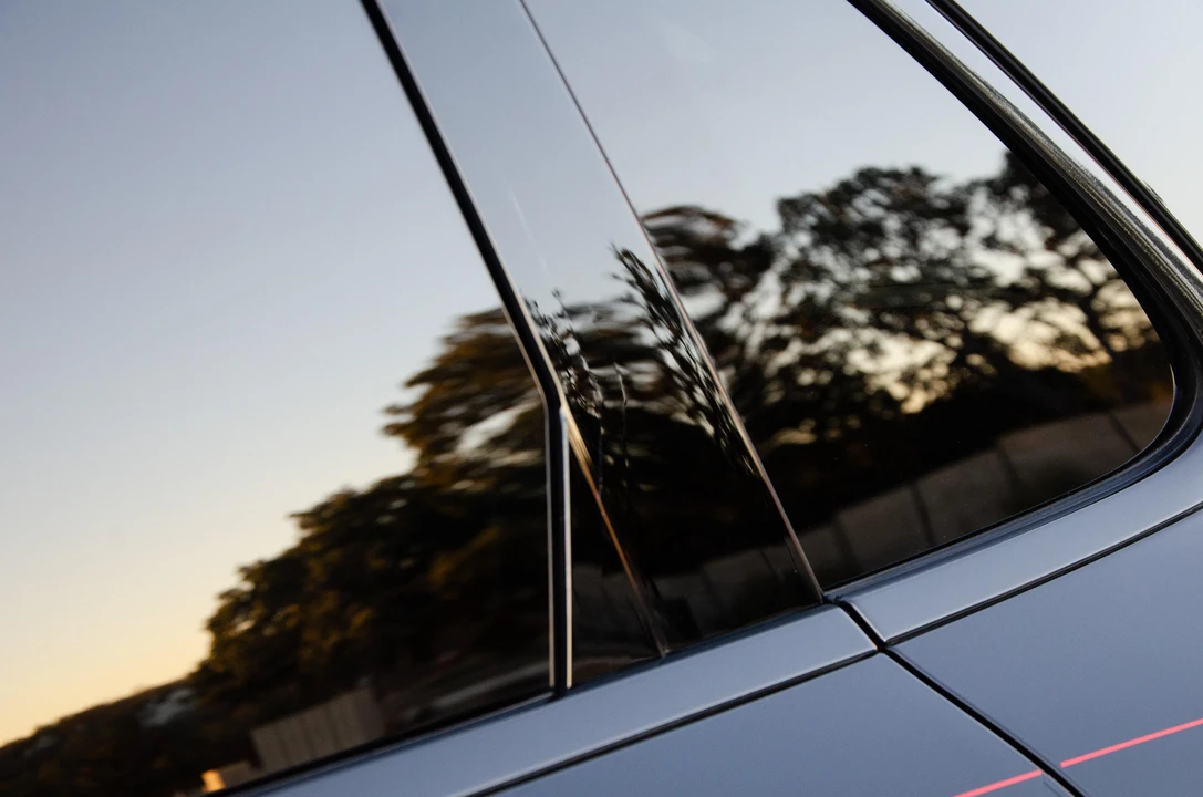 2016 Porsche Macan Turbo - Image 31 of 31