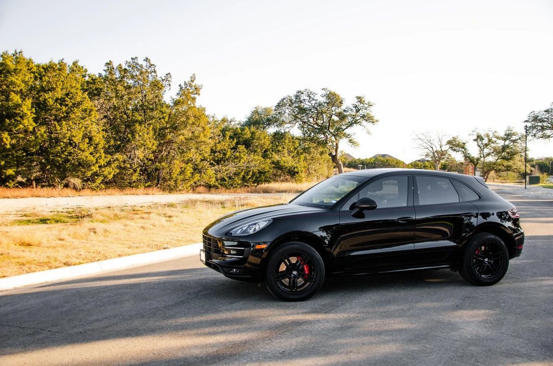 2016 Porsche Macan Turbo - Image 6 of 31