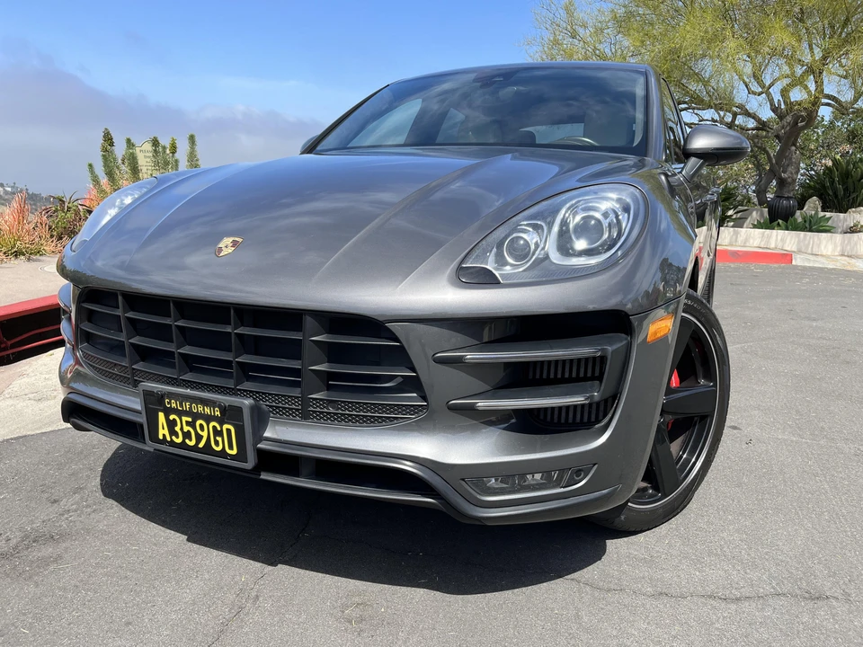2016 Porsche Macan Turbo - Image 7 of 31