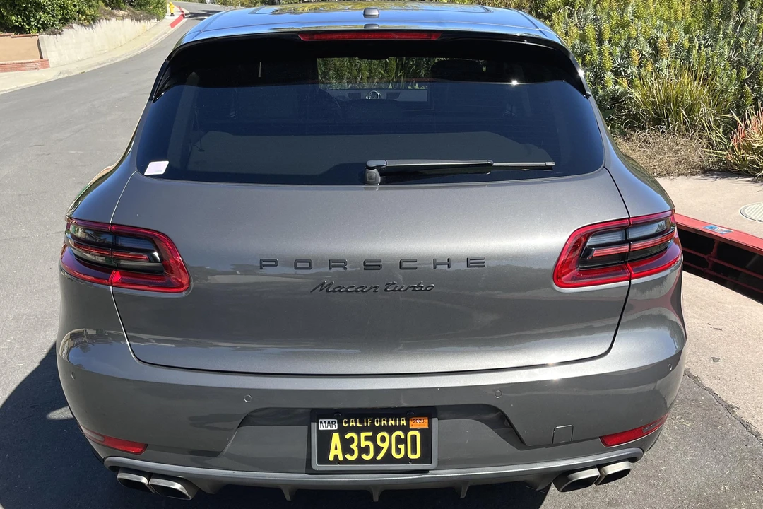 2016 Porsche Macan Turbo - Image 5 of 31