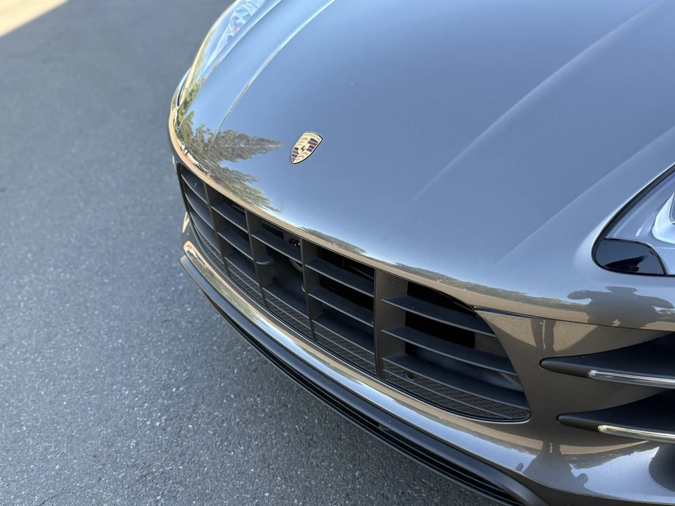 2016 Porsche Macan Turbo - Image 17 of 31