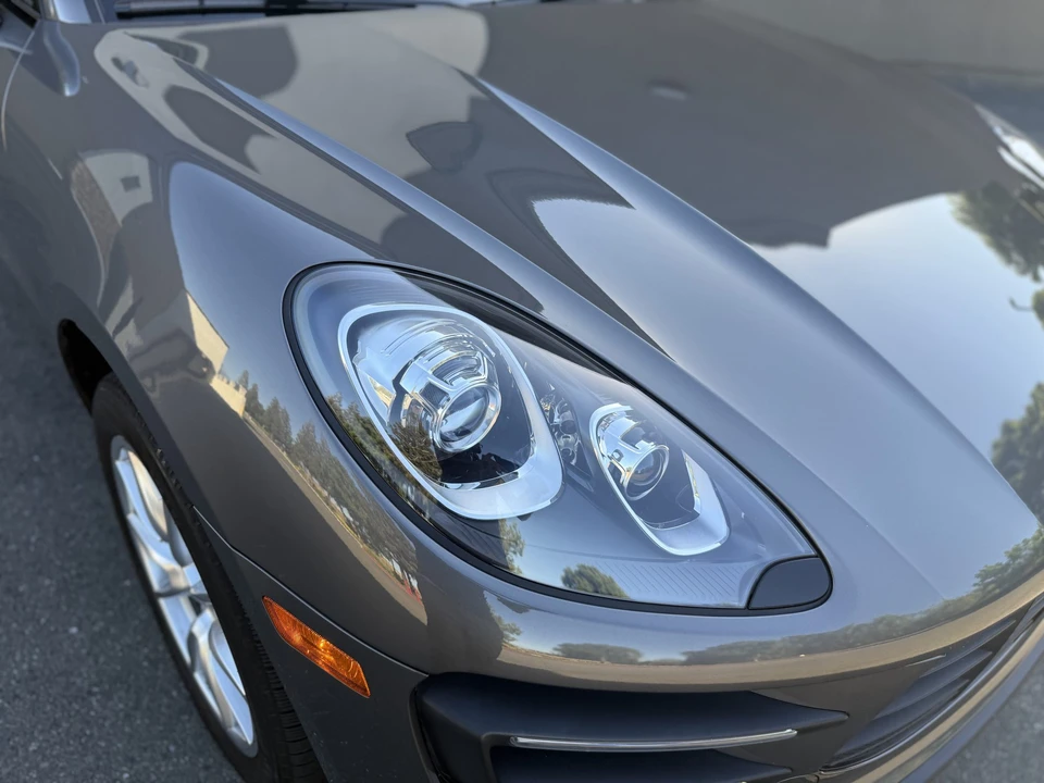 2016 Porsche Macan Turbo - Image 14 of 31