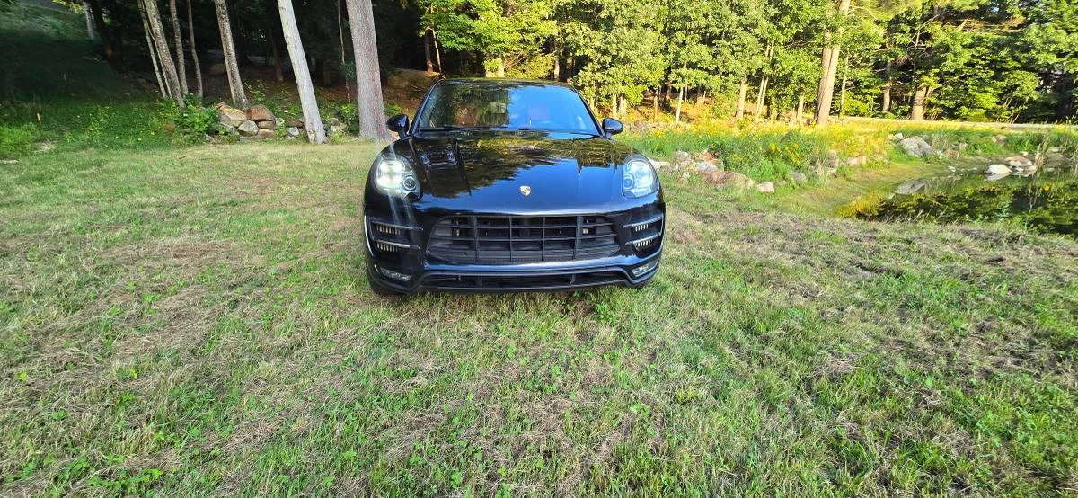 2016 Porsche Macan Turbo - Image 3 of 24