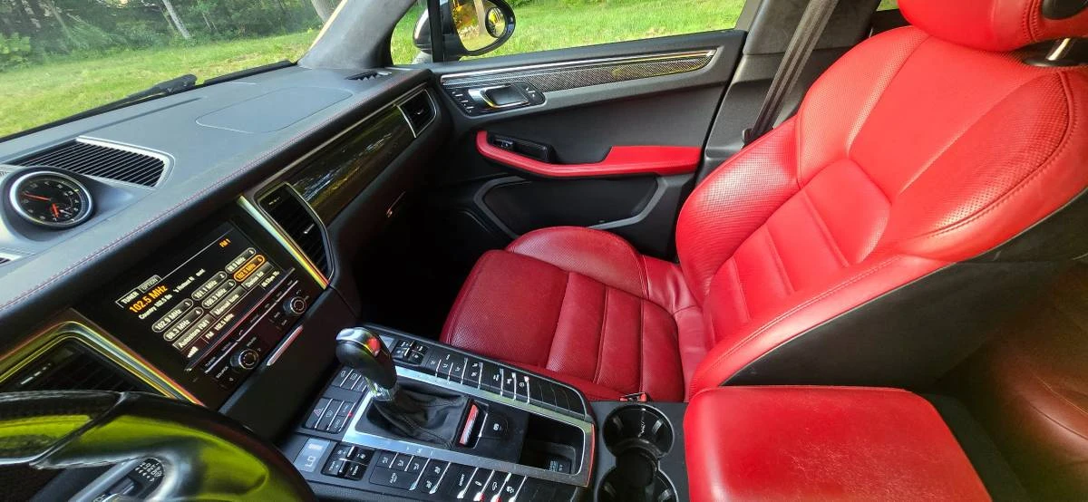2016 Porsche Macan Turbo - Image 11 of 24