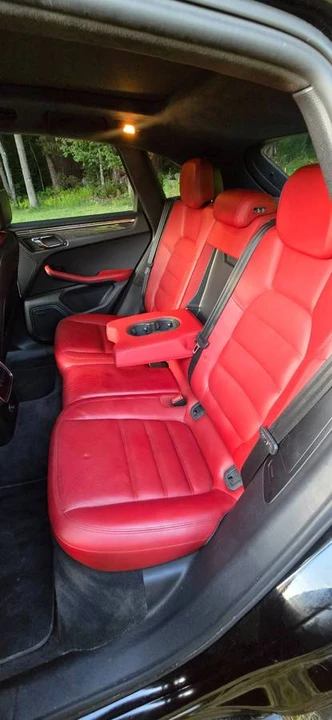 2016 Porsche Macan Turbo - Image 10 of 24