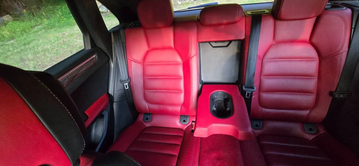 2016 Porsche Macan Turbo - Image 12 of 24