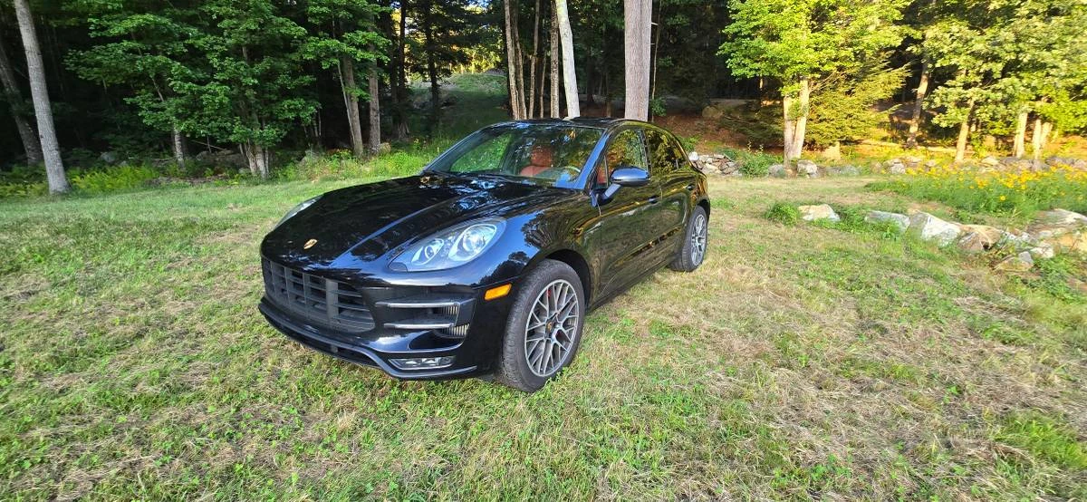 2016 Porsche Macan Turbo - Image 4 of 24