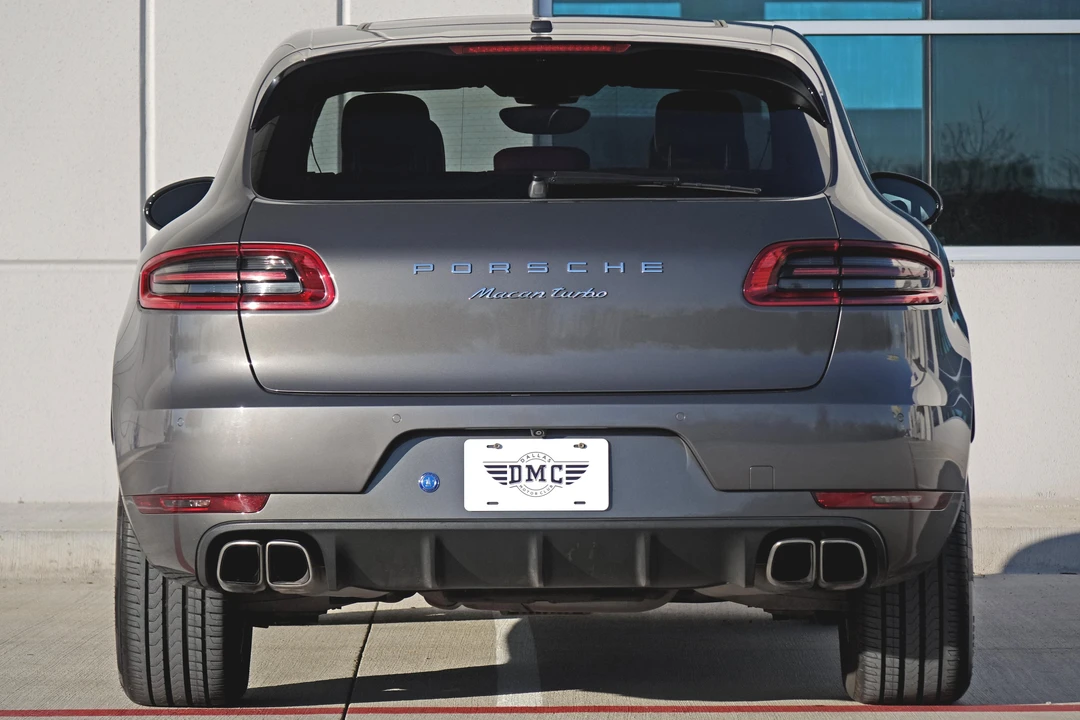 2016 Porsche Macan Turbo - Image 5 of 5