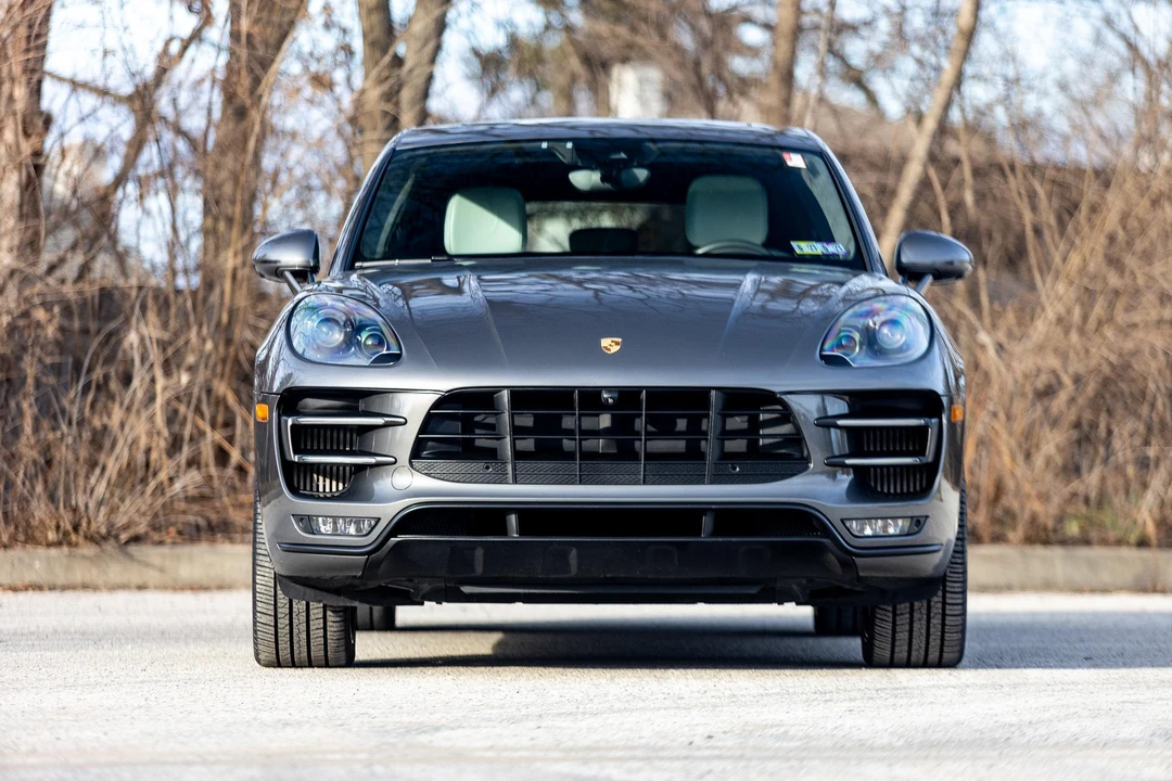 2016 Porsche Macan Turbo - Image 6 of 31