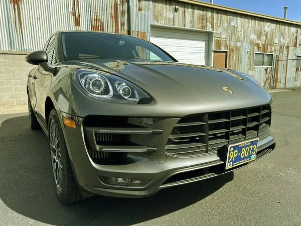 2016 Porsche Macan Turbo - Image 3 of 21