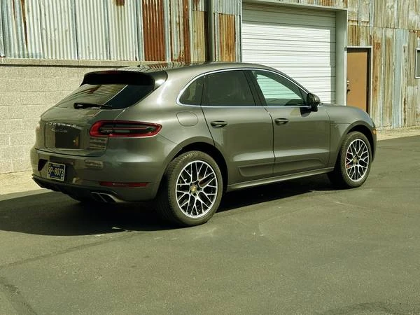 2016 Porsche Macan Turbo - Image 8 of 21
