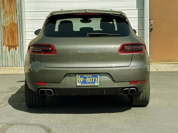 2016 Porsche Macan Turbo - Image 7 of 21