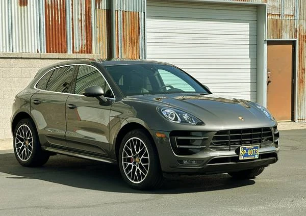 2016 Porsche Macan Turbo - Image 2 of 21