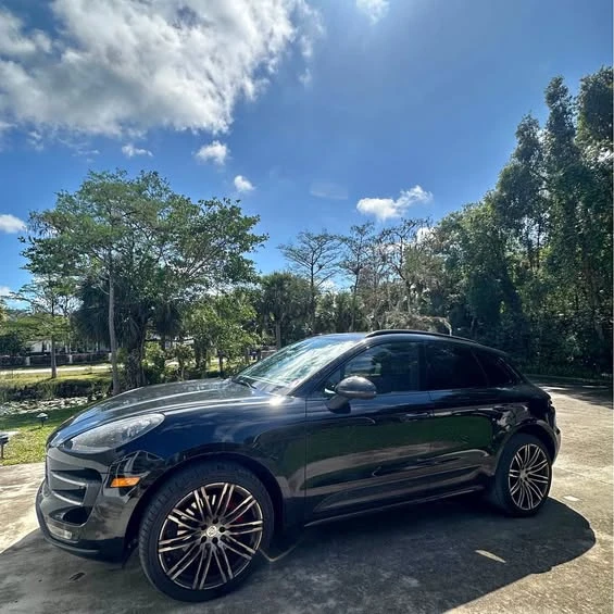 2016 Porsche Macan Turbo - Image 1 of 1