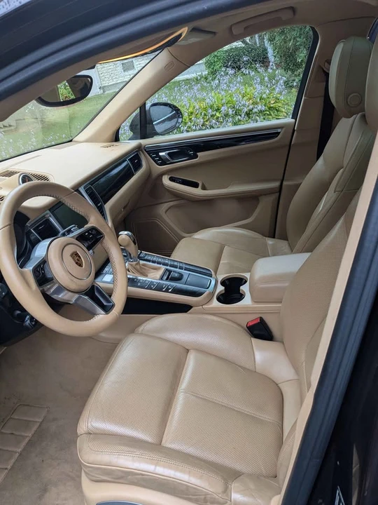 2016 Porsche Macan Turbo - Image 8 of 20