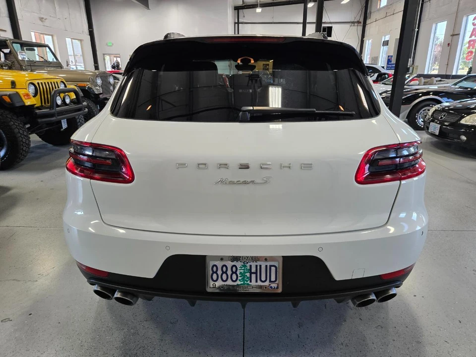 2016 Porsche Macan - Image 5 of 17