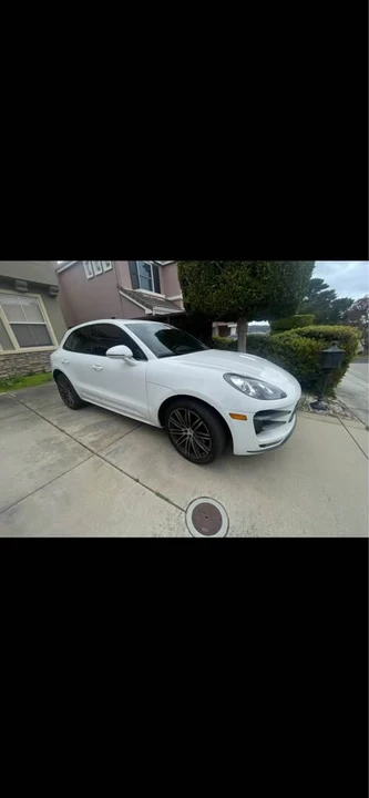 2016 Porsche Macan Turbo - Image 7 of 9