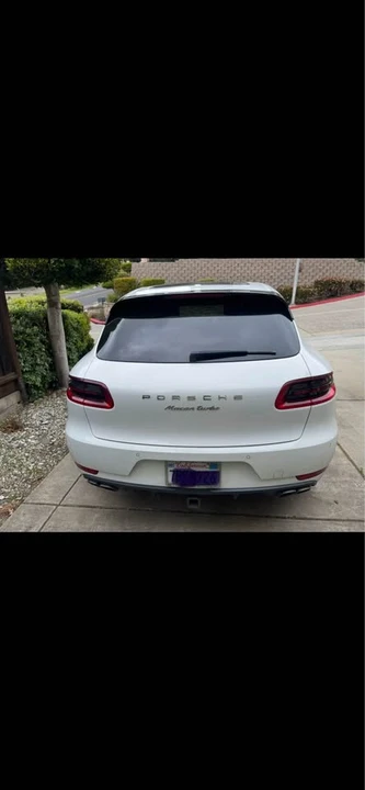 2016 Porsche Macan Turbo - Image 8 of 9