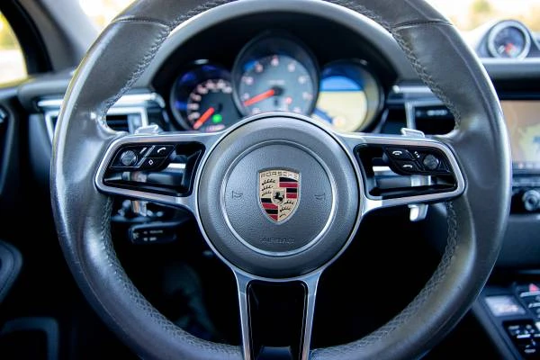 2016 Porsche Macan S - Image 7 of 20