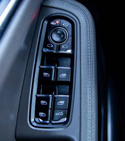2016 Porsche Macan S - Image 15 of 20
