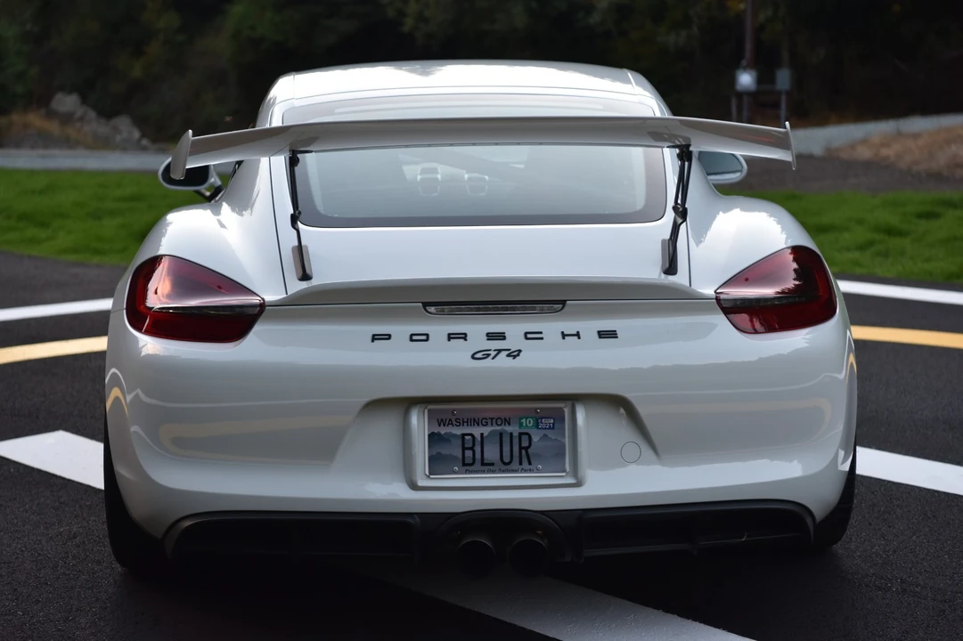 2016 Porsche 981 Cayman GT4 - Image 5 of 18