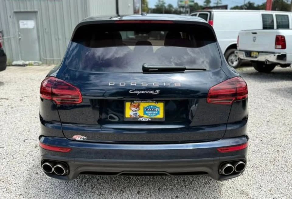 2016 Porsche 958 Cayenne - Image 2 of 5