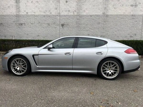 2016 Porsche 970 Panamera - Image 9 of 21