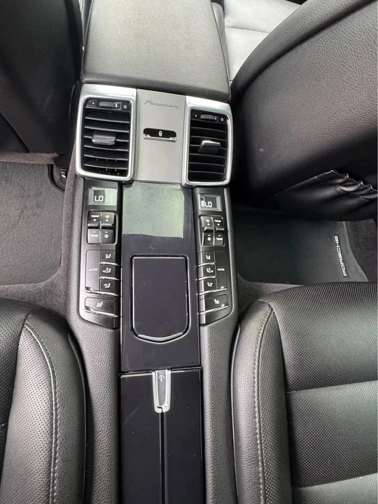 2016 Porsche 970 Panamera - Image 6 of 8