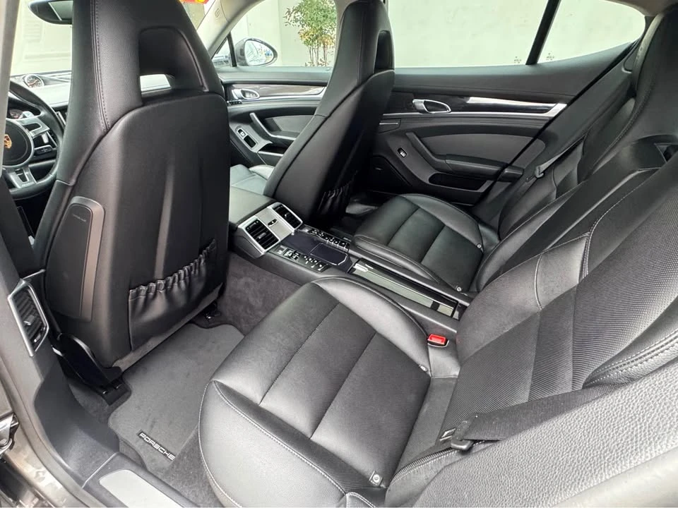 2016 Porsche 970 Panamera - Image 5 of 8