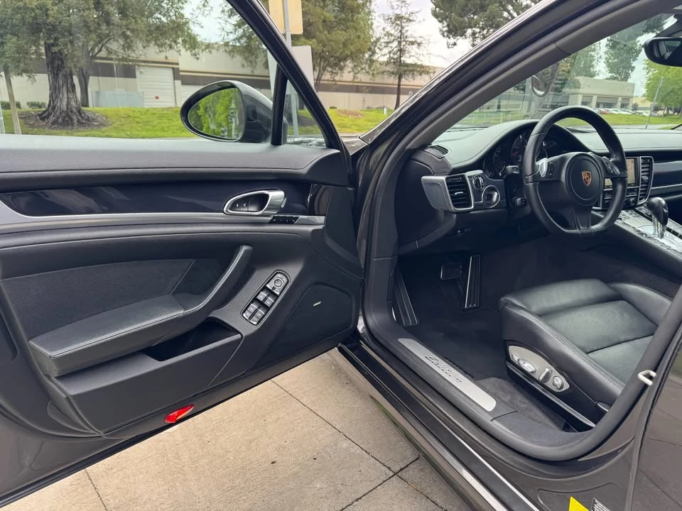 2016 Porsche 970 Panamera - Image 11 of 20