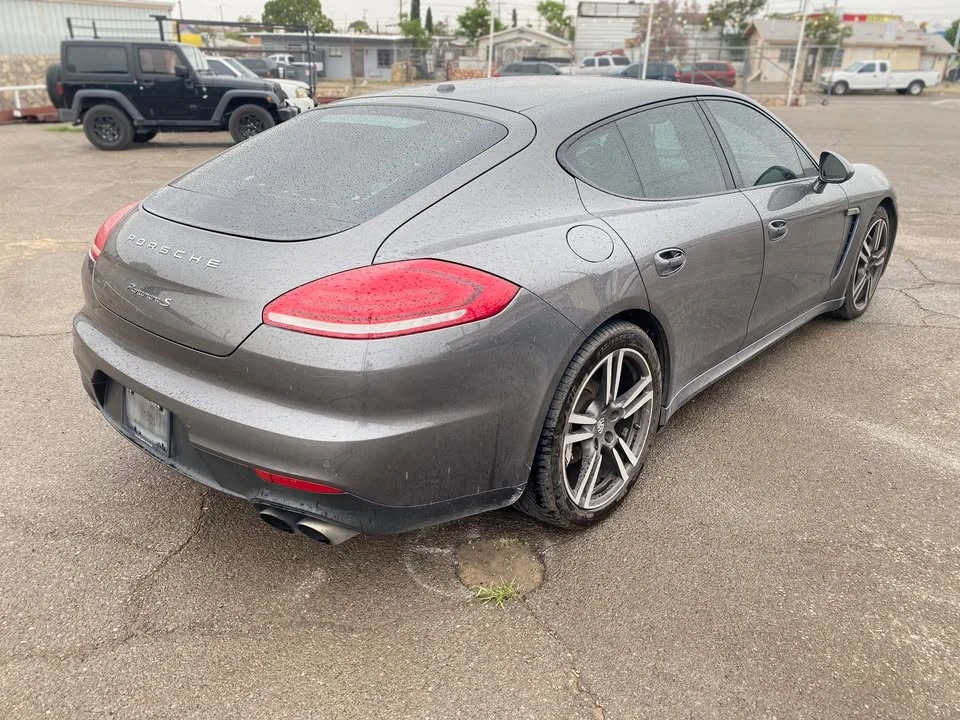 2016 Porsche Panamera - Image 7 of 11