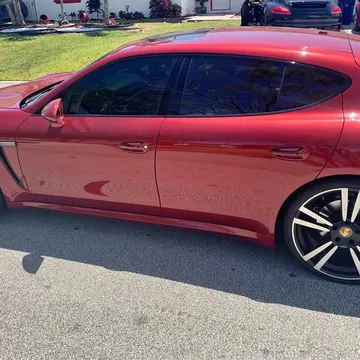 2016 Porsche Panamera 10 Years Edition