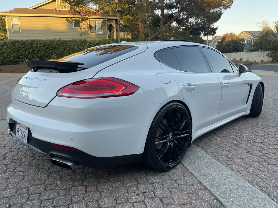 2016 Porsche 970 Panamera - Image 4 of 21