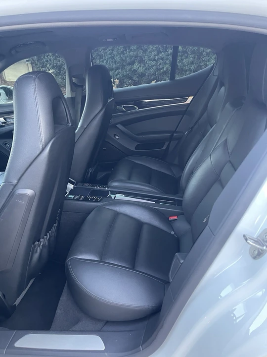 2016 Porsche 970 Panamera - Image 19 of 21