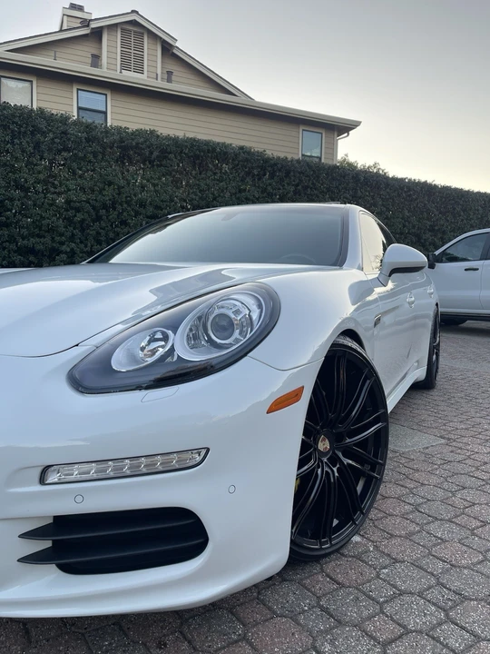 2016 Porsche 970 Panamera - Image 11 of 21