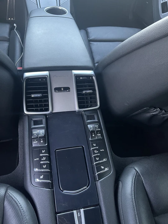 2016 Porsche 970 Panamera - Image 18 of 21