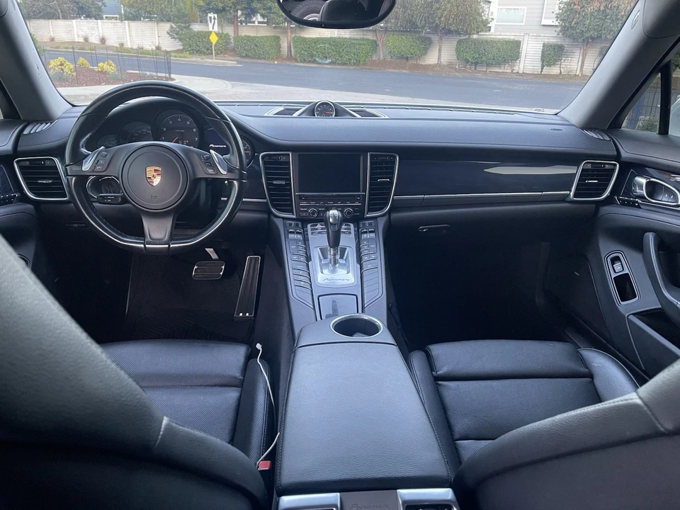 2016 Porsche 970 Panamera - Image 15 of 21