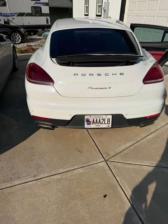 2016 Porsche 970 Panamera - Image 2 of 11